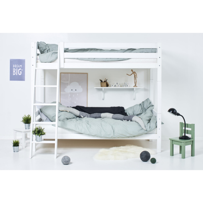 Lit superposé de luxe ECO Hoppekids avec barrière de lit 90x200cm, échelle inclinée, cadre à lattes flexible, blanc