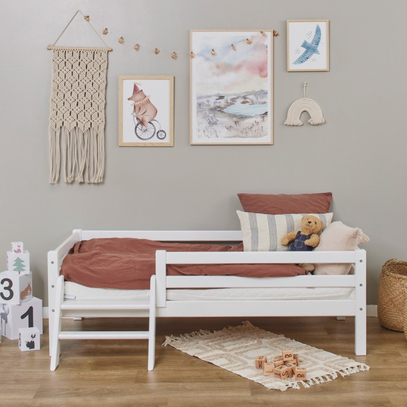 Lit junior Hoppekids ECO Dream 70x160 cm avec échelle et barrière de lit, blanc